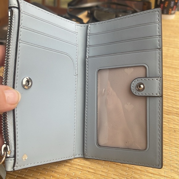 Kate Spade folded wallet - Picture 5 of 10